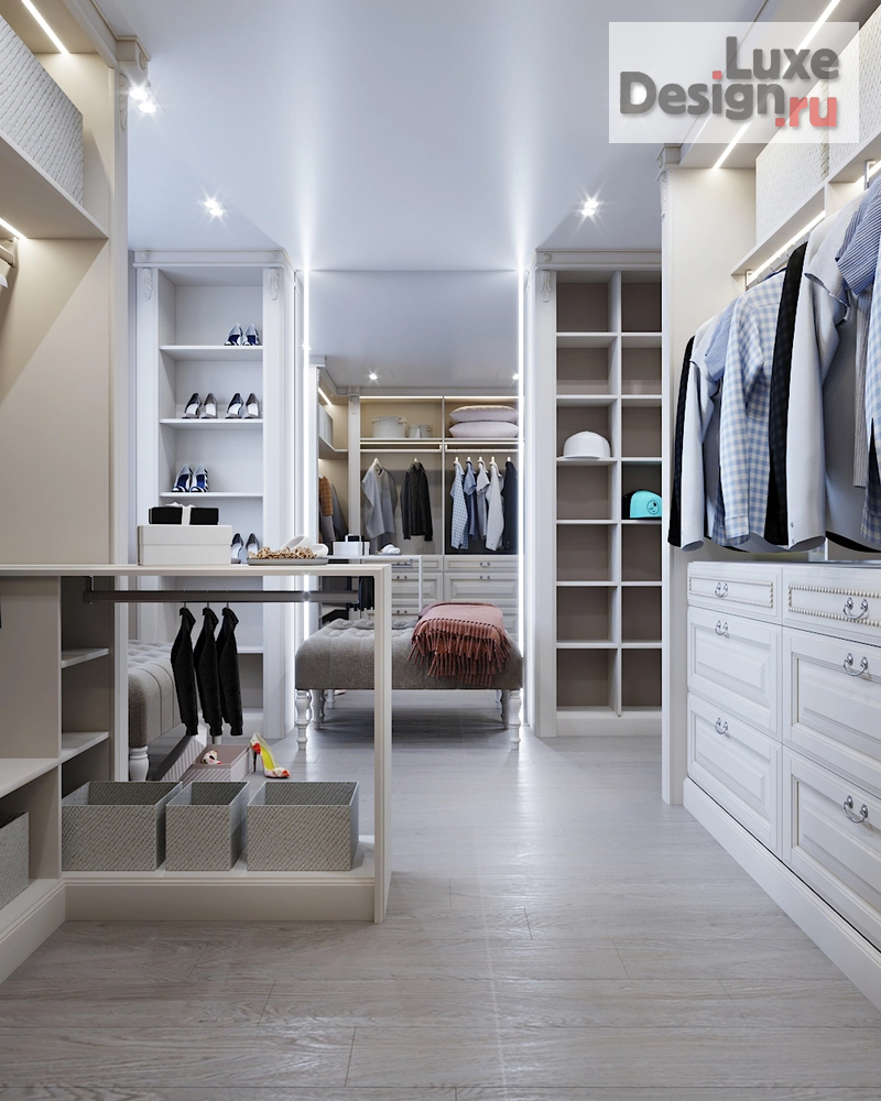 Дизайн интерьера коттеджа "Просторная гардеробная комната с зеркалом" (фото 1)