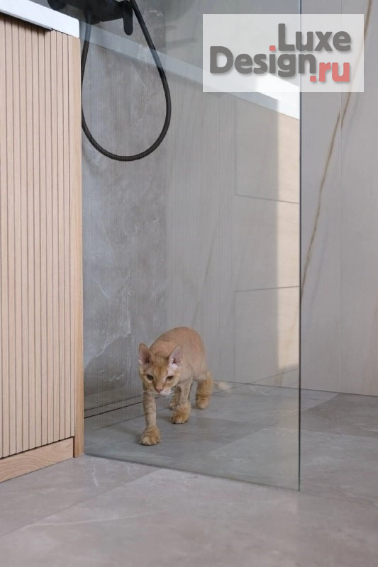 дизайн интерьера санузла "Санузел в частном доме с окном" (фото 5)