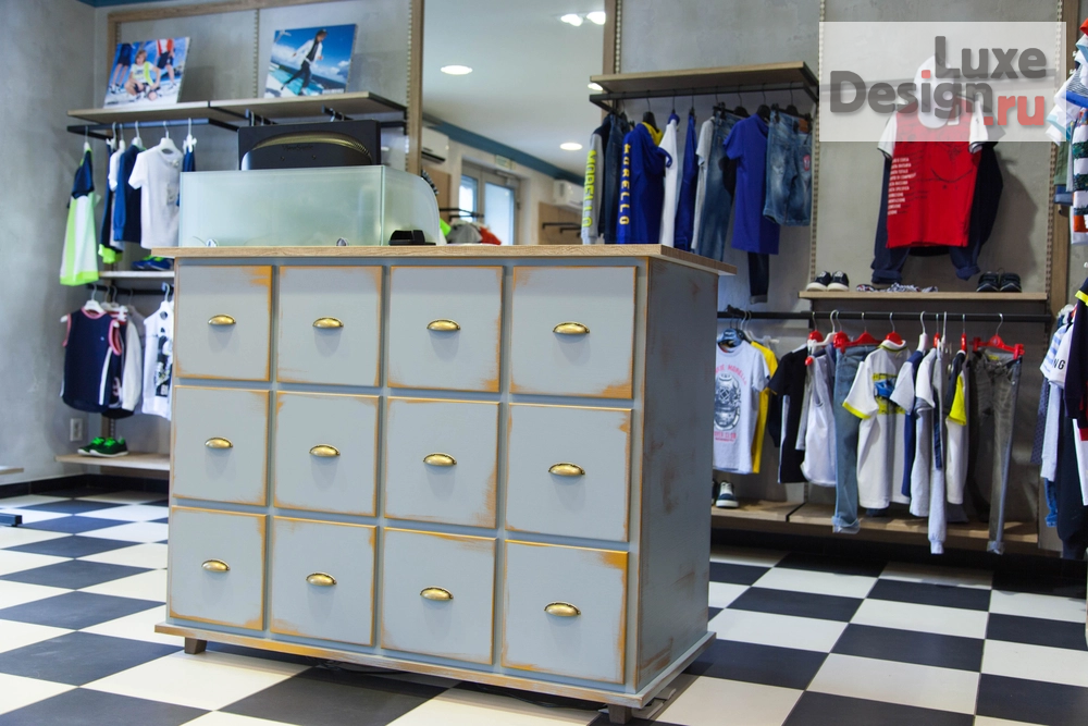 Дизайн интерьера шоу-рума "Магазин детской одежды Bambini в Челябинске" (фото 5)