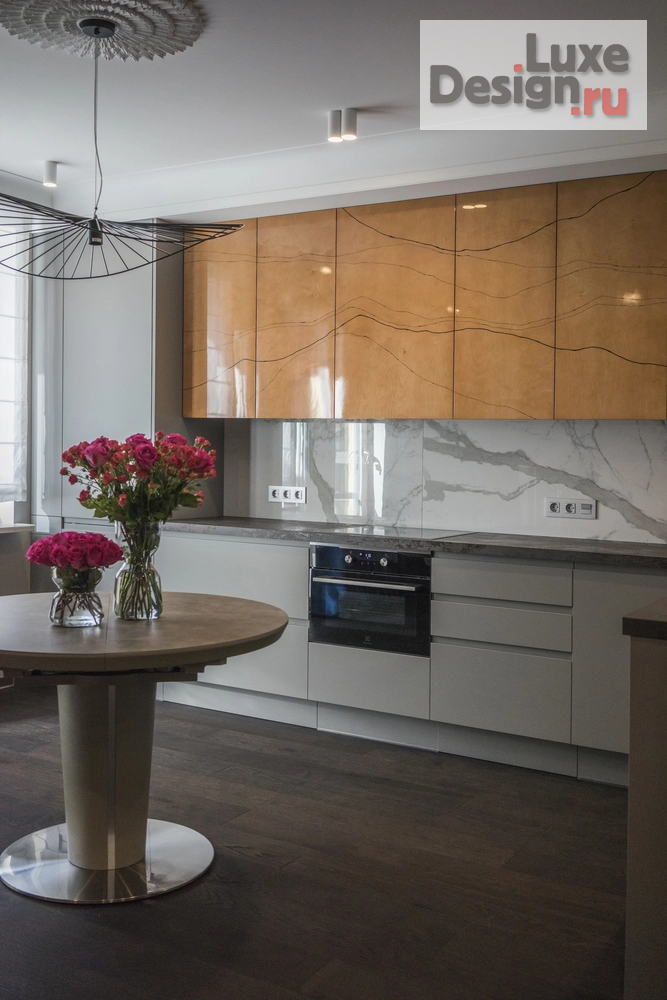 Дизайн интерьера трехкомнатной квартиры "Квартира Кино-Вино" (фото 7)