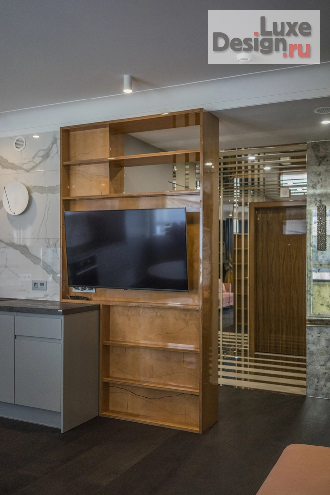 Дизайн интерьера трехкомнатной квартиры "Квартира Кино-Вино" (фото 9)