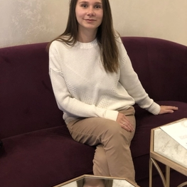 Дизайнер интерьера Симовских Арина 